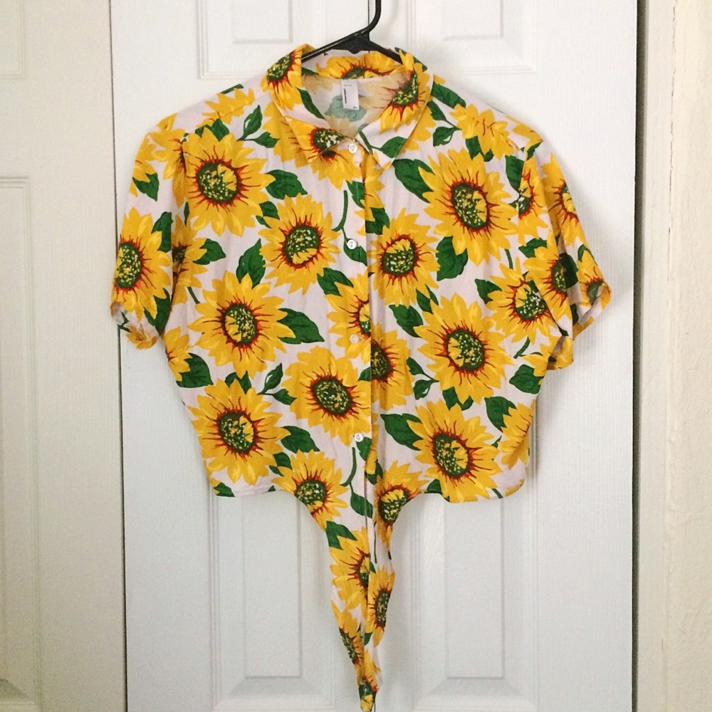 American Apparel Cropped Sunflower Tie Front T